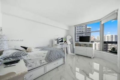 19195 NE 36th Ct , Unit 2302, Aventura, FL 33180 Photo