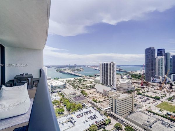 Unit 3607, Miami, FL 33132
