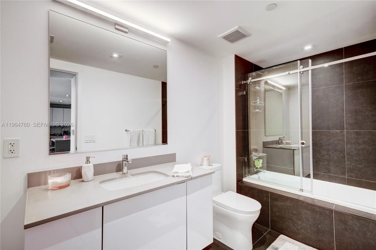 Please Call For Address, Unit 3607, Miami, FL 33132 Photo
