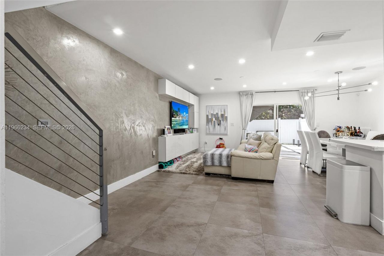 8216 SW 103rd Ave, Miami, FL 33173 Photo