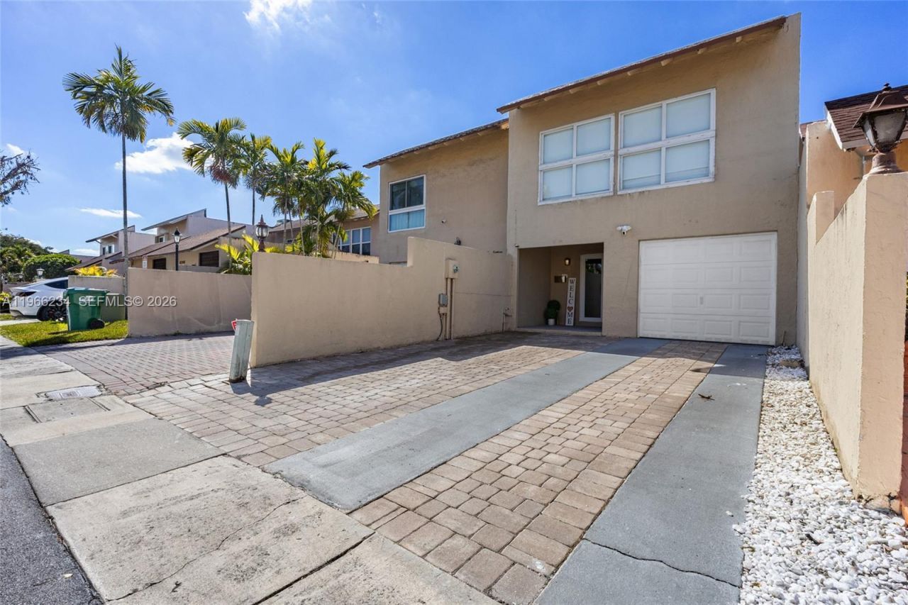 8216 SW 103rd Ave, Miami, FL 33173 Photo