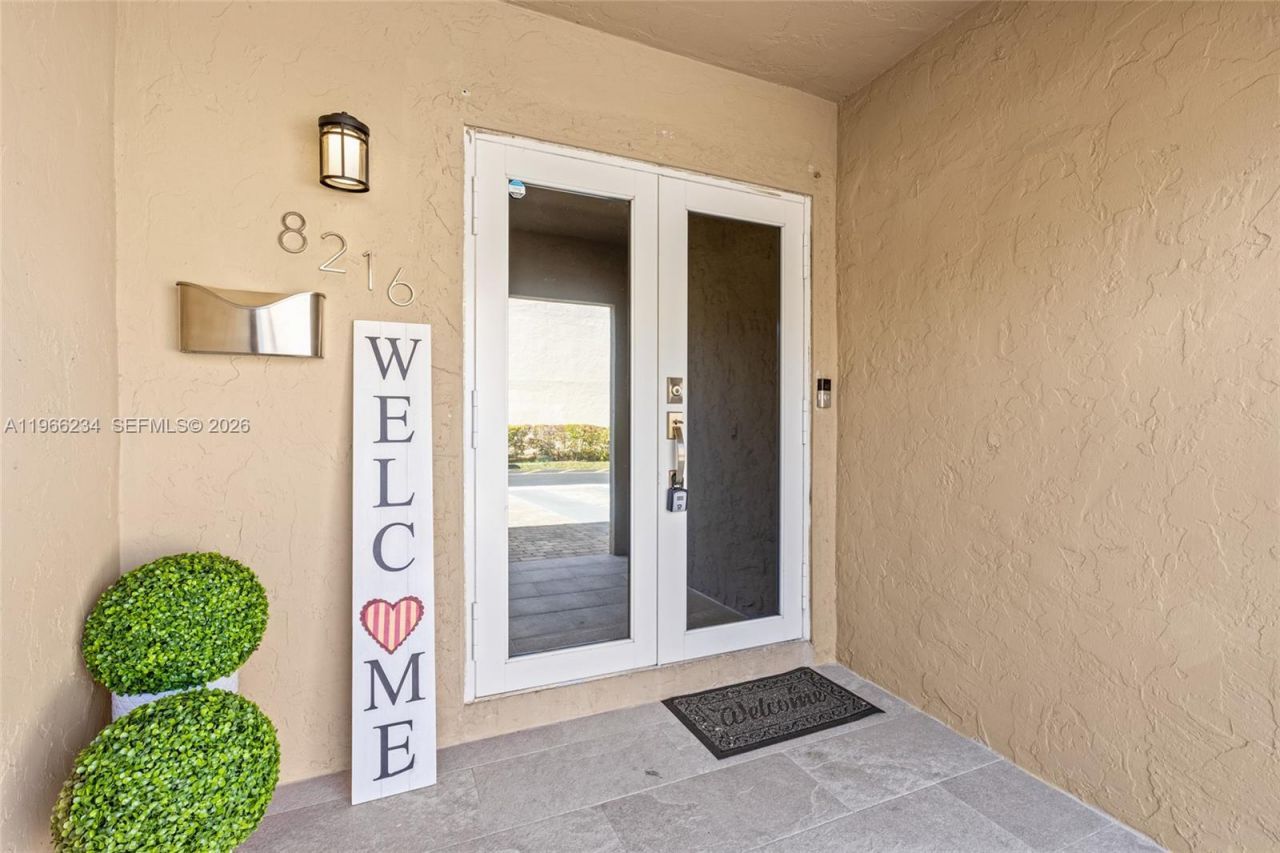 8216 SW 103rd Ave, Miami, FL 33173 Photo