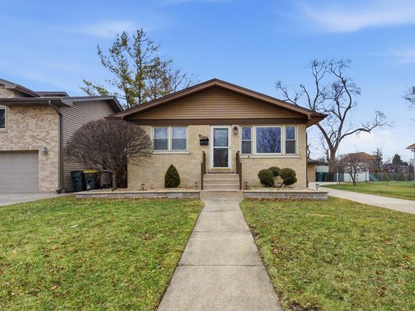 6524 Ridge Drive, Chicago Ridge, IL 60415