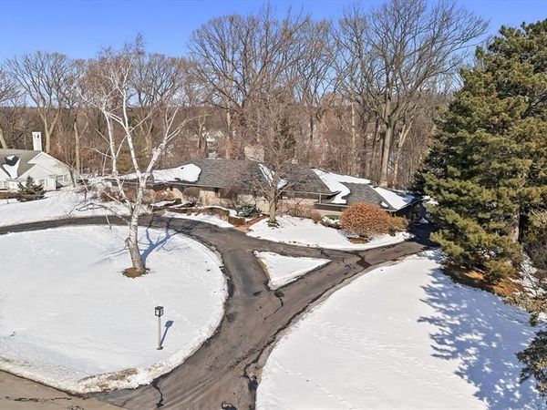 664 Rudgate Road, Bloomfield Twp, MI 48304