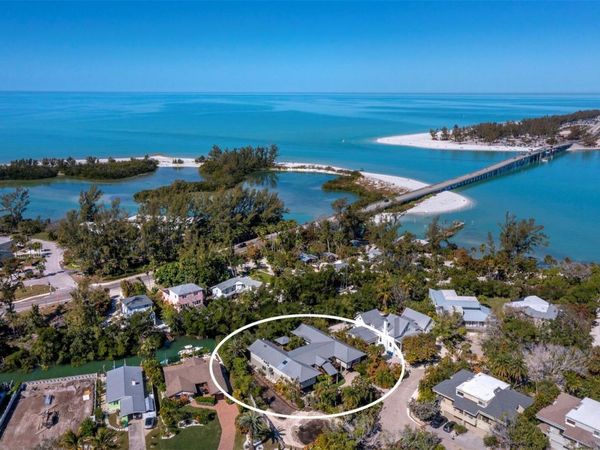 677 LANDS END DRIVE, LONGBOAT KEY, FL 34228