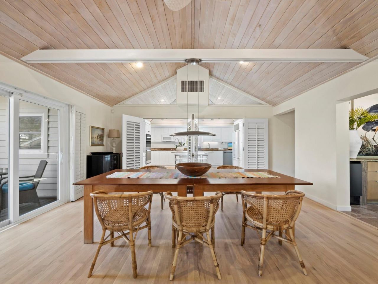 677 Lands End Drive, Longboat Key, FL 34228 Photo