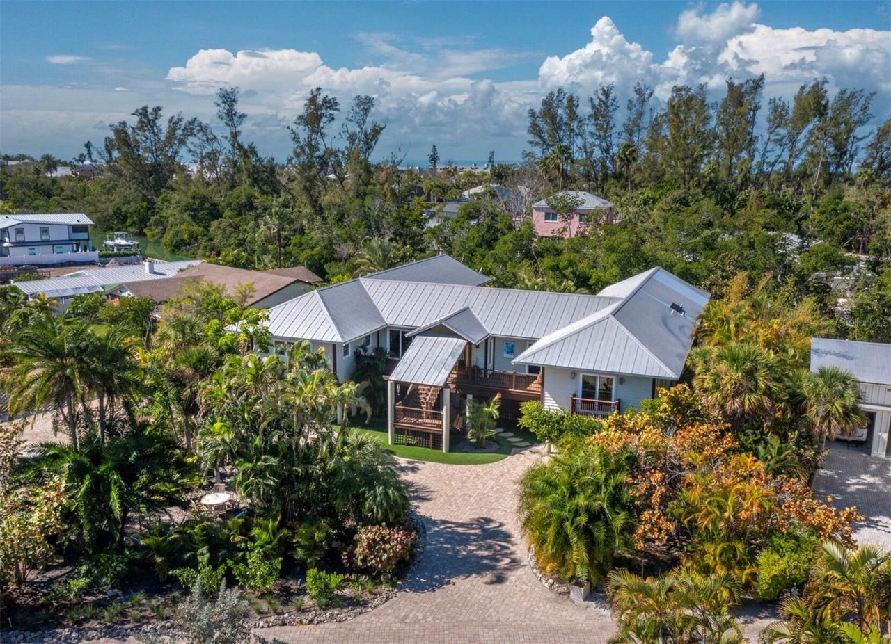 677 Lands End Drive, Longboat Key, FL 34228 Photo