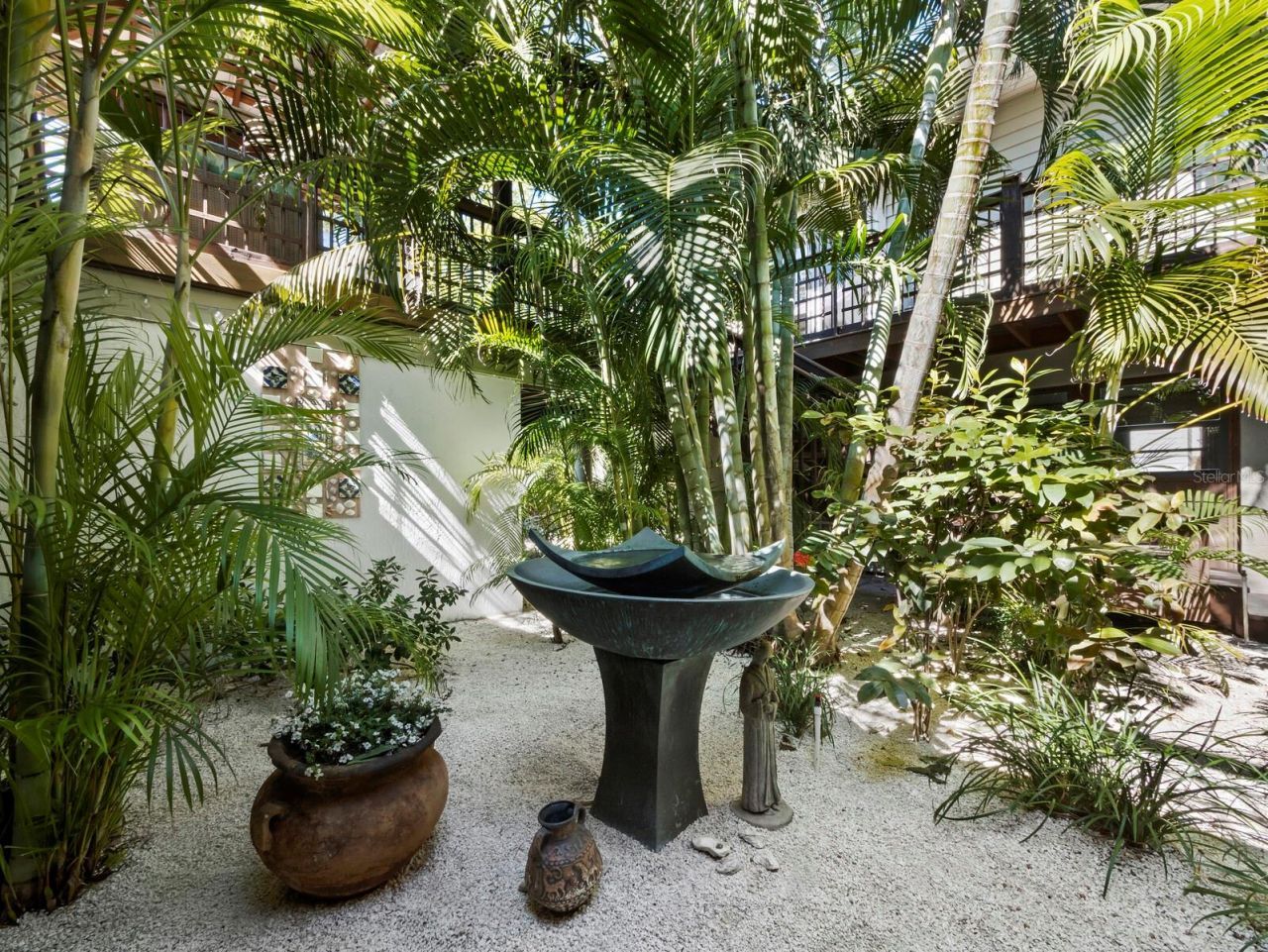 677 Lands End Drive, Longboat Key, FL 34228 Photo