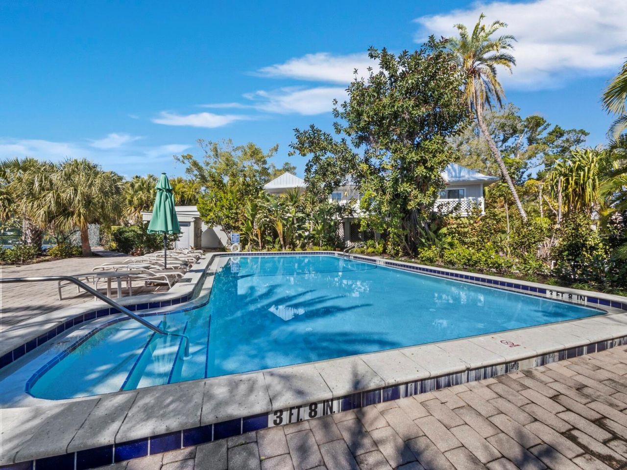 677 Lands End Drive, Longboat Key, FL 34228 Photo