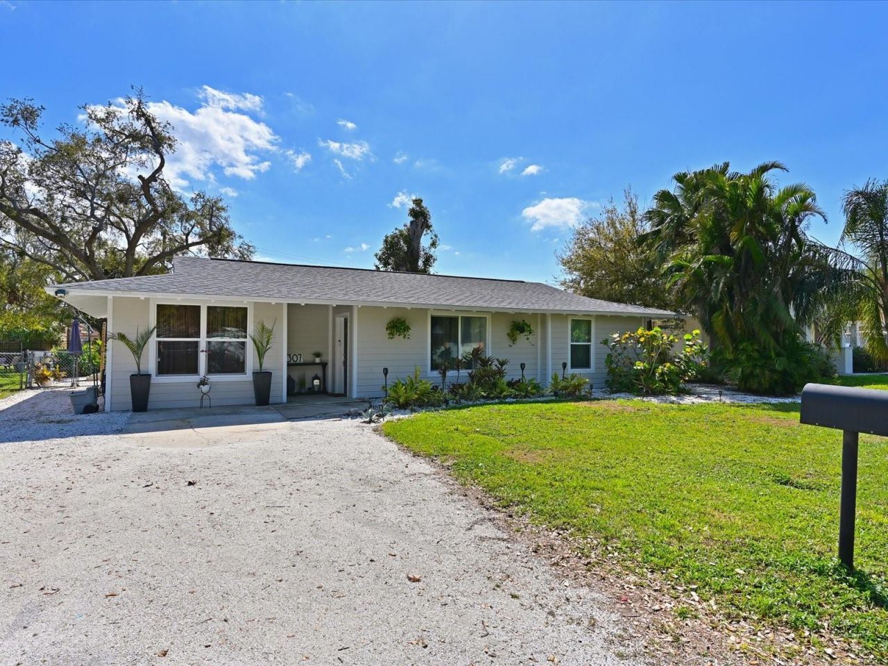 3307 3rd Avenue W, Bradenton, FL 34205 Photo