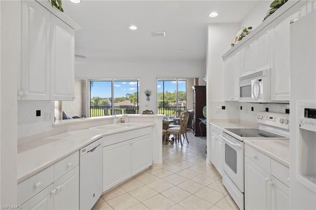 12606 Fox Ridge Dr , Unit 7202, Bonita Springs, FL 34135 Photo