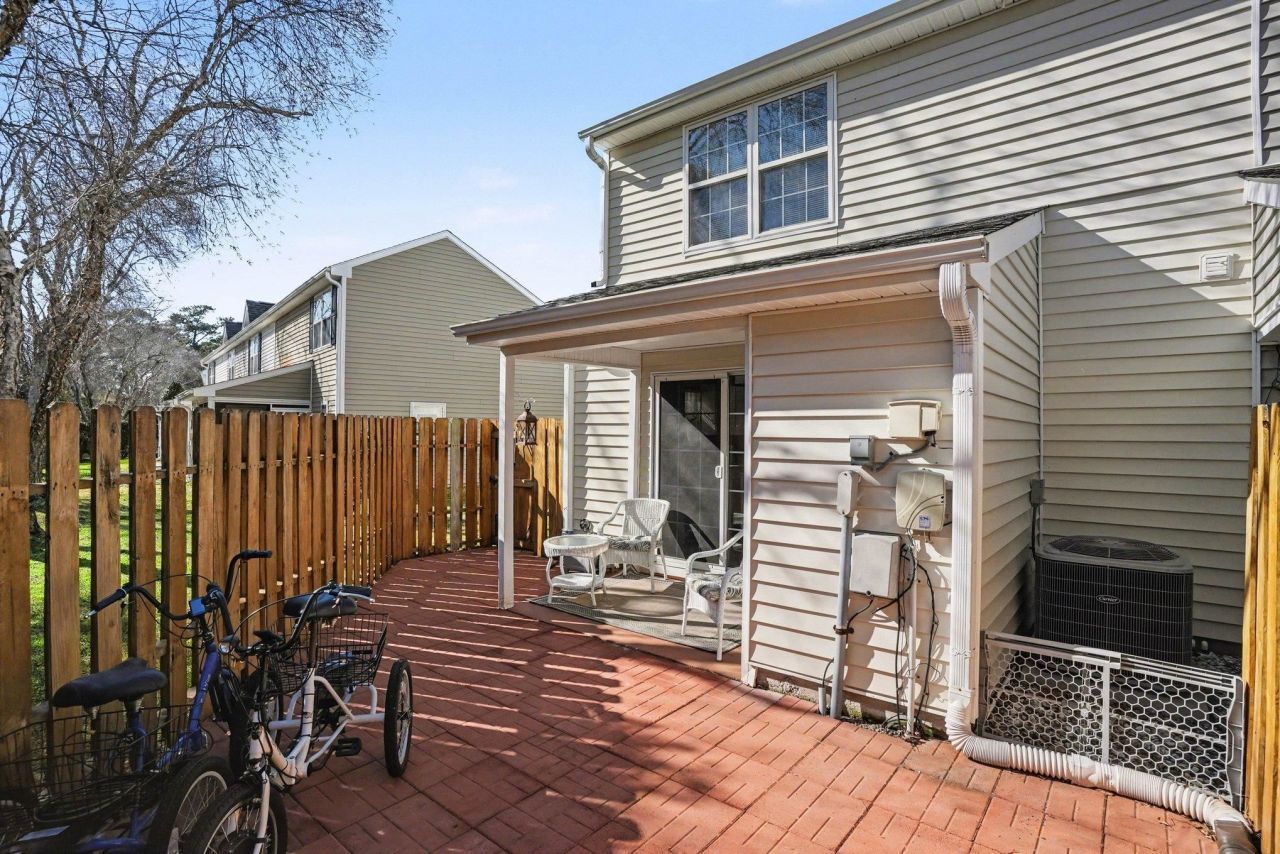 3521 Crepe Myrtle Ct. Photo 25