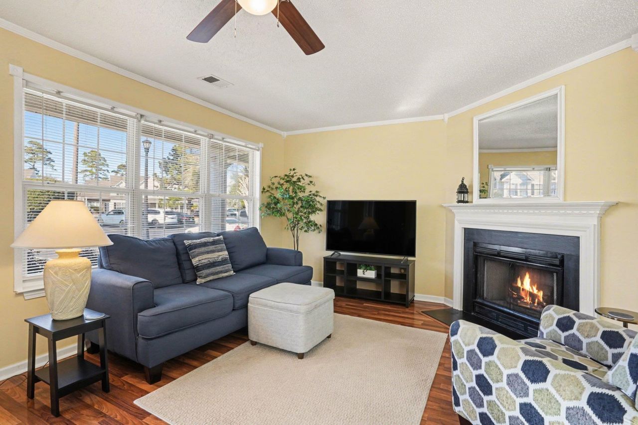 3521 Crepe Myrtle Ct. Photo 7