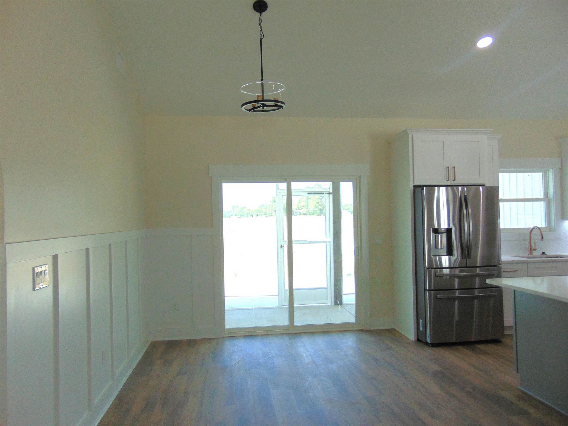 5595 Whispering Woods Rd. Photo 16