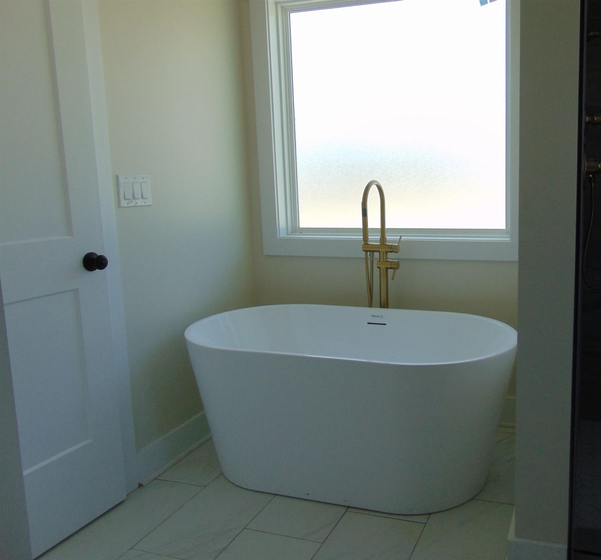 5595 Whispering Woods Rd. Photo 17