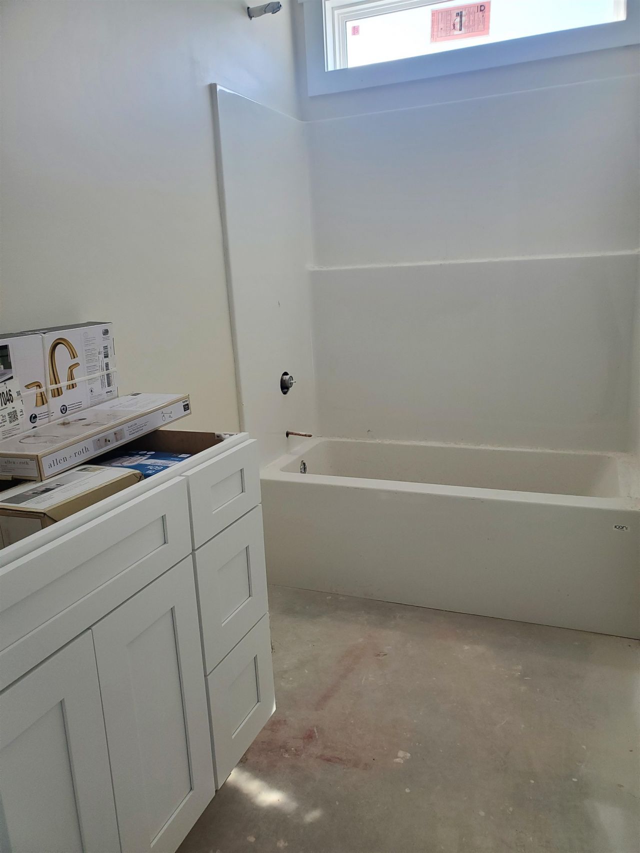 5595 Whispering Woods Rd. Photo 18