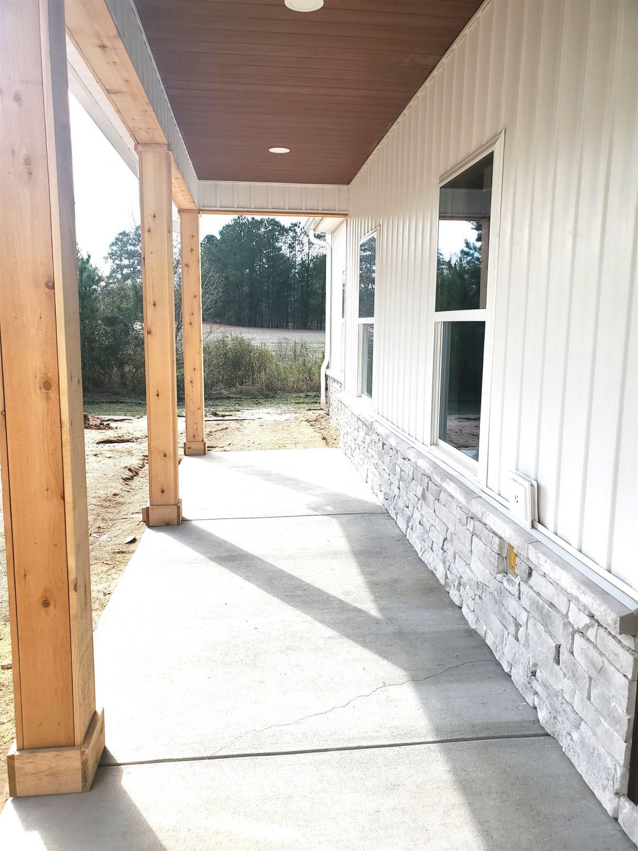 5595 Whispering Woods Rd. Photo 23