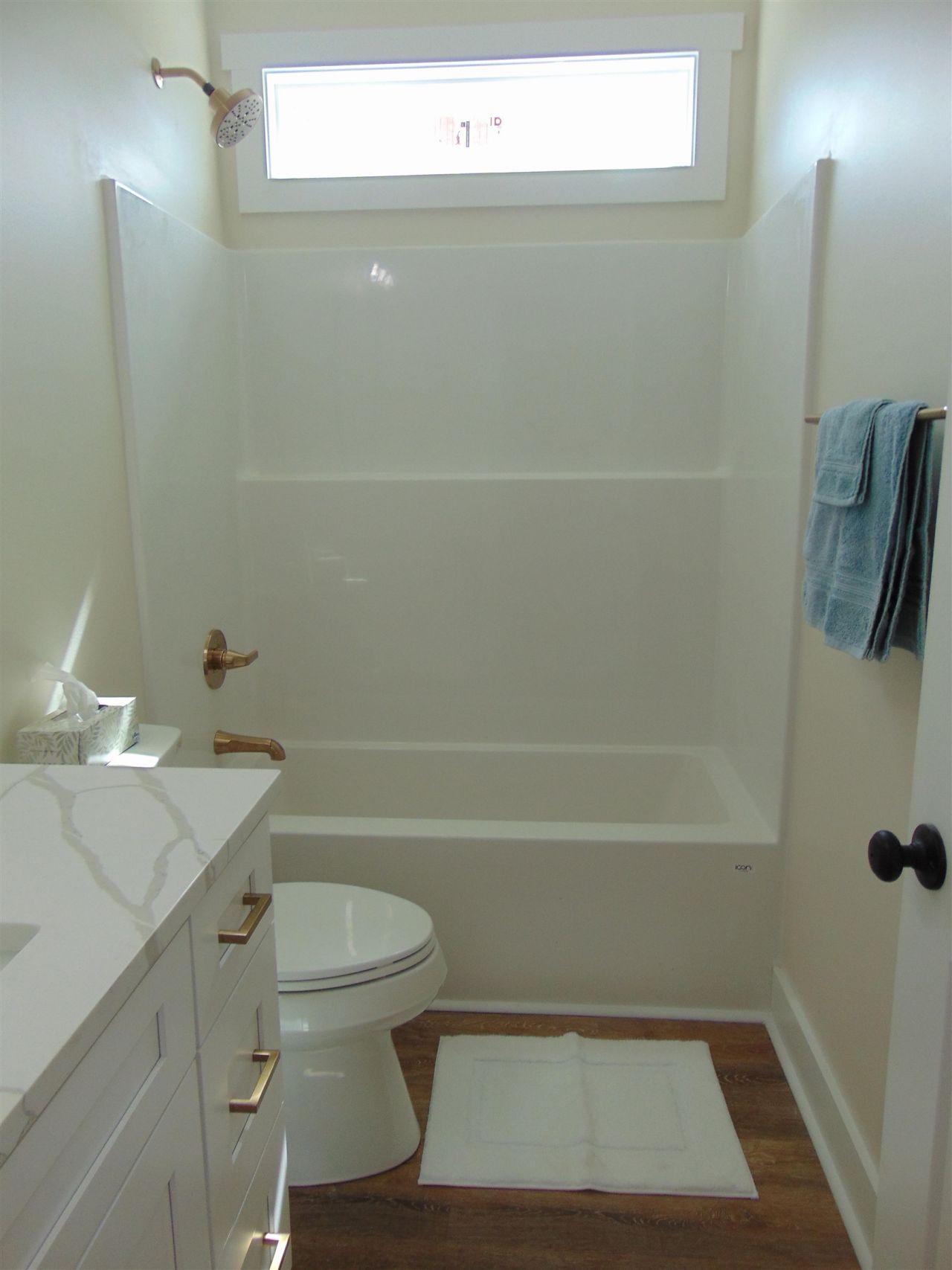 5595 Whispering Woods Rd. Photo 29
