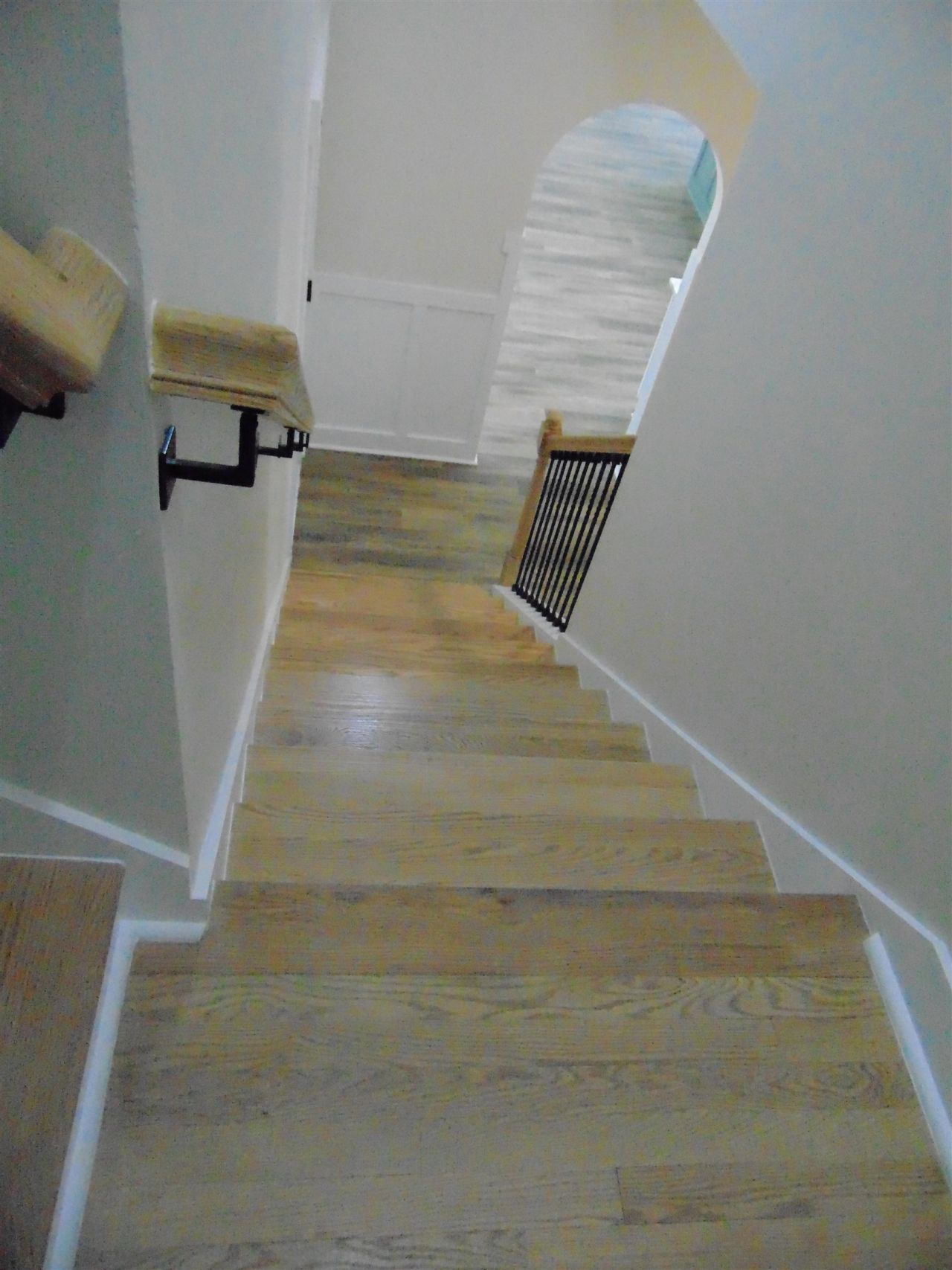 5595 Whispering Woods Rd. Photo 33
