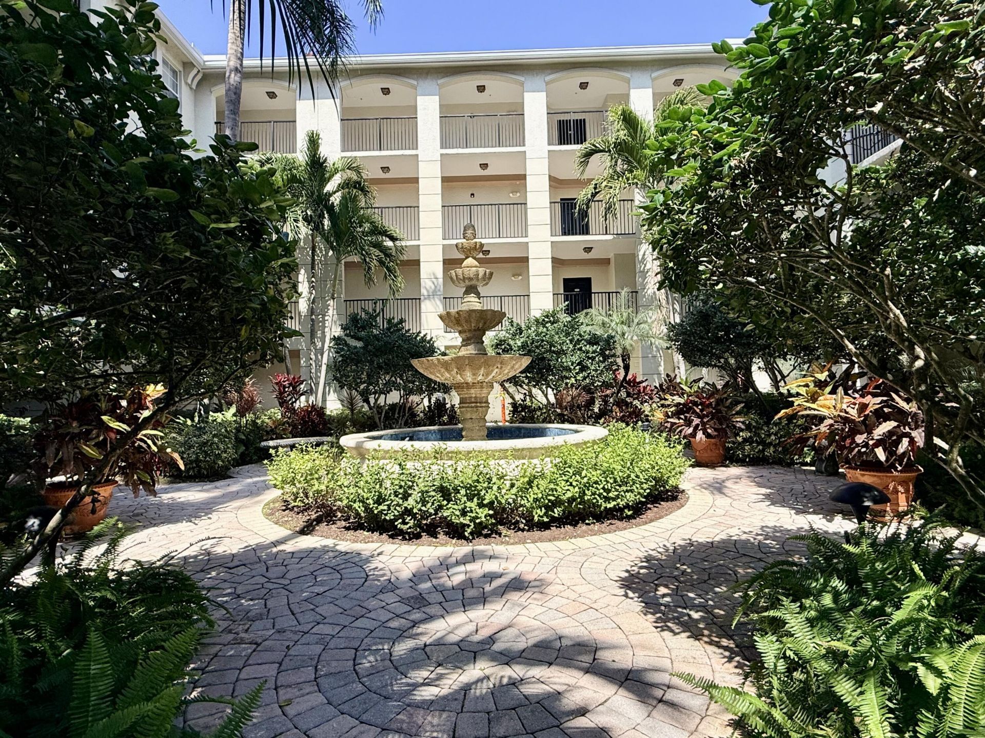 4102 Tuscany Way, Unit 4102, Boynton Beach, FL 33435 Photo