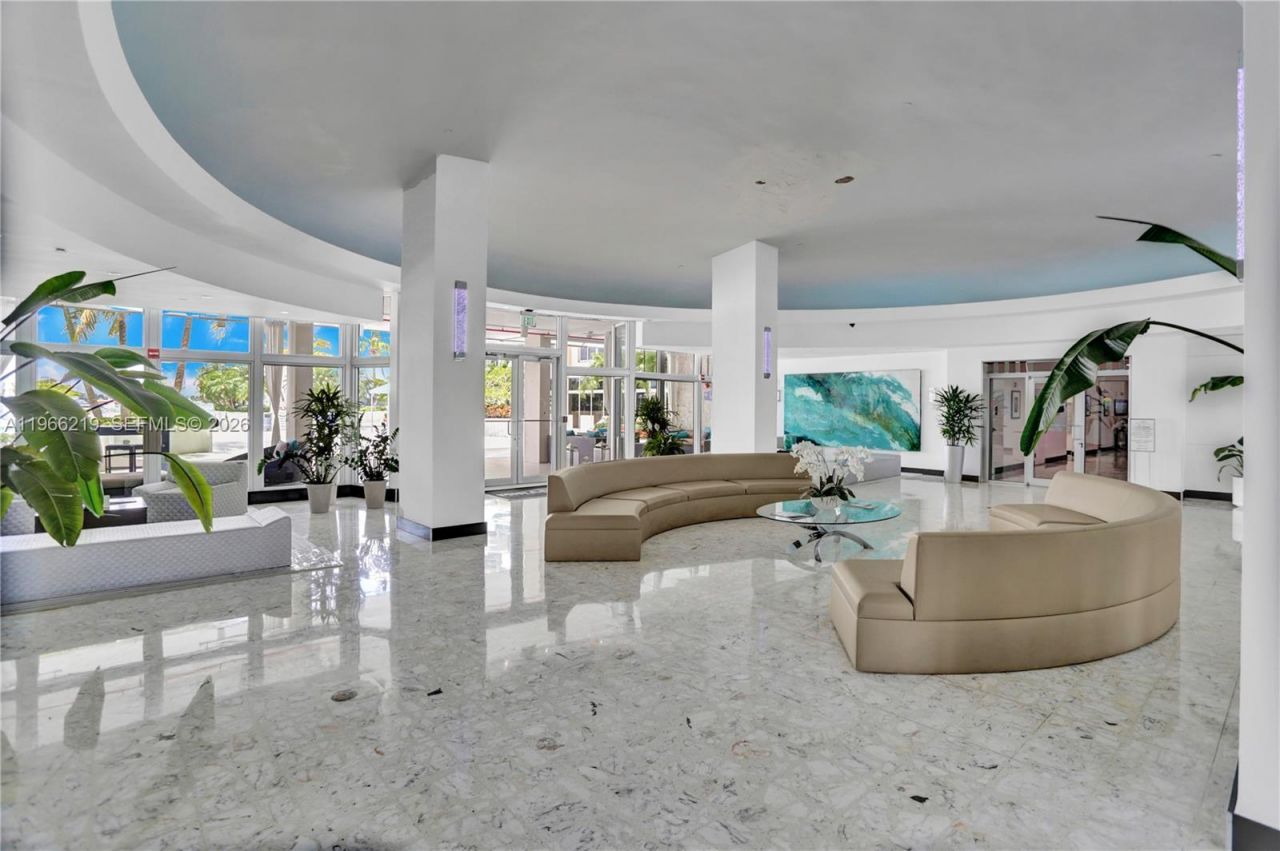 1200 West Ave , Unit PH31, Miami Beach, FL 33139 Photo