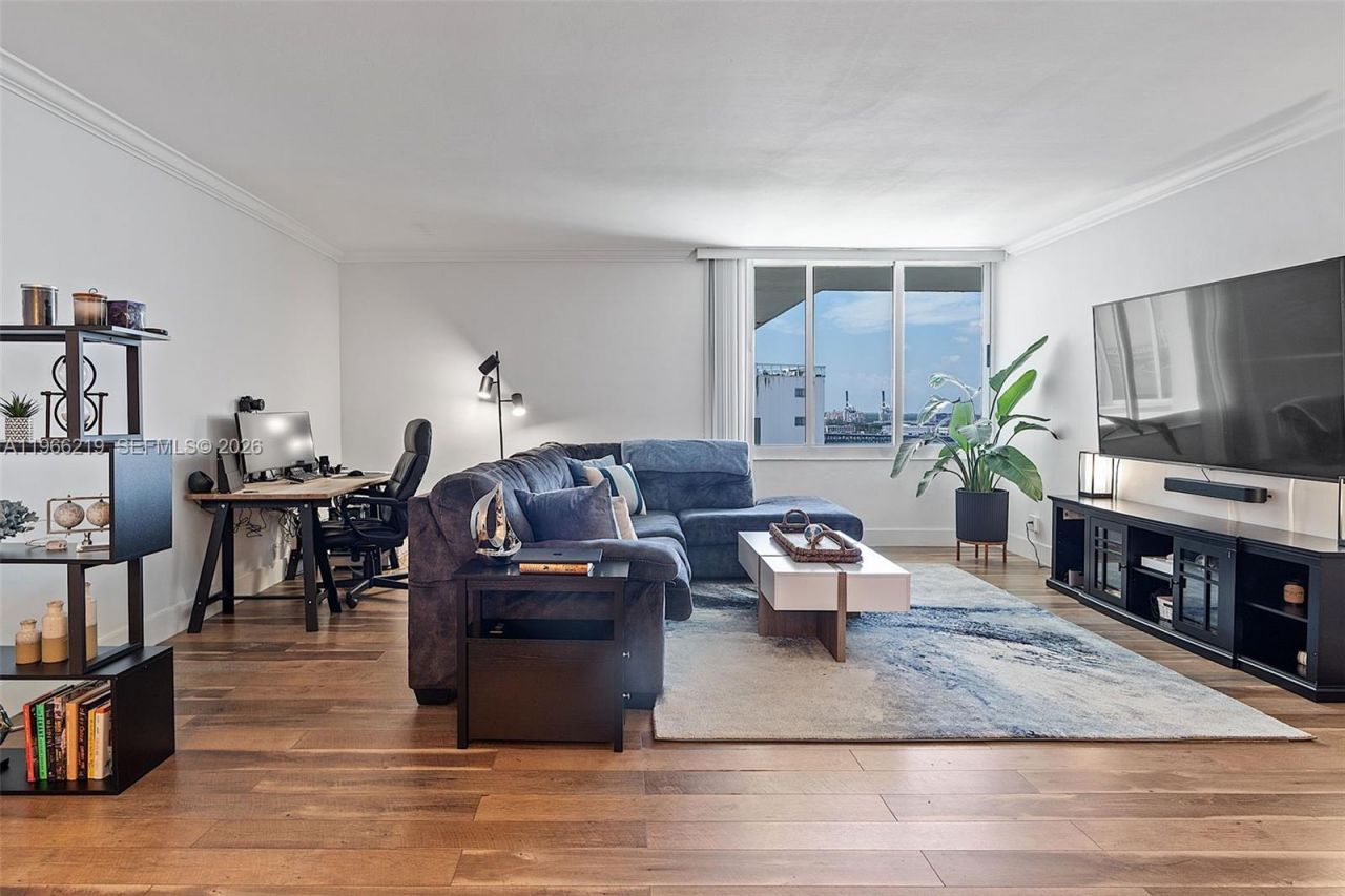 1200 West Ave , Unit PH31, Miami Beach, FL 33139 Photo