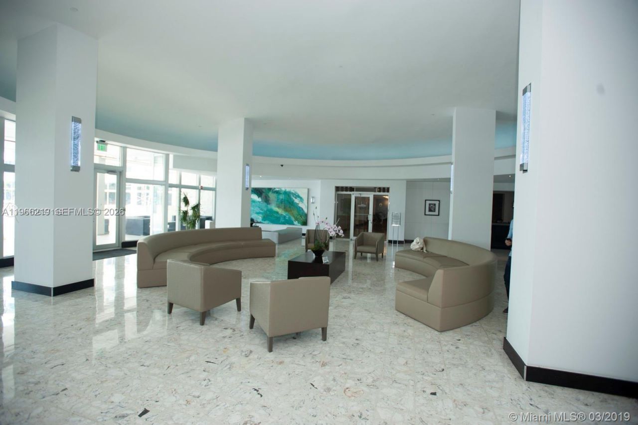 1200 West Ave , Unit PH31, Miami Beach, FL 33139 Photo