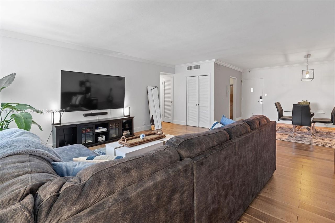 1200 West Ave , Unit PH31, Miami Beach, FL 33139 Photo