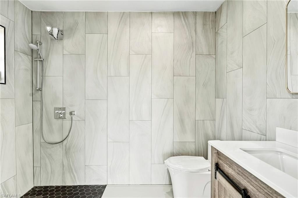 2031 SE 25th Ln, Cape Coral, FL 33904 Photo