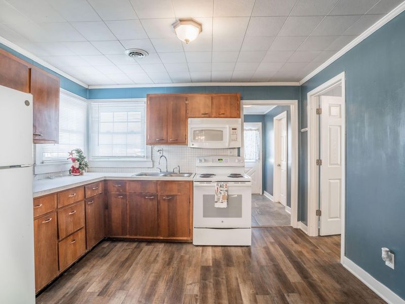 24 N Ludlow Street, Covington, OH 45318 Photo 8