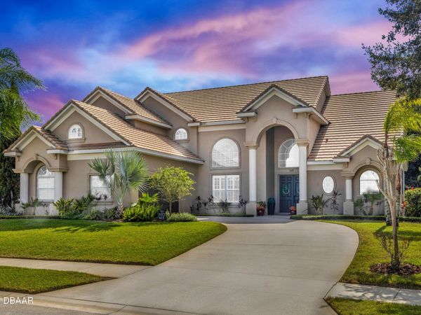 169 Hawkcrest Court, DeBary, FL 32713