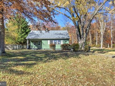 203 MENG ROAD, SCHWENKSVILLE, PA 19473