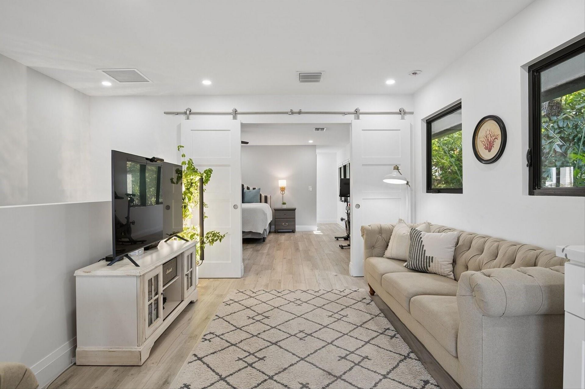 600 SW 8th Terrace, Fort Lauderdale, FL 33315 Photo