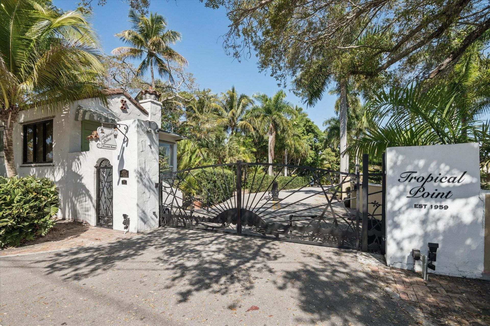 600 SW 8th Terrace, Fort Lauderdale, FL 33315 Photo