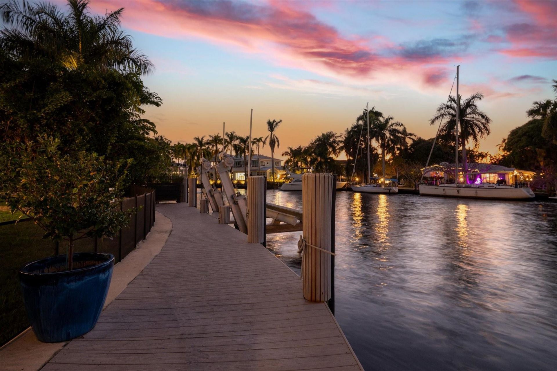 600 SW 8th Terrace, Fort Lauderdale, FL 33315 Photo