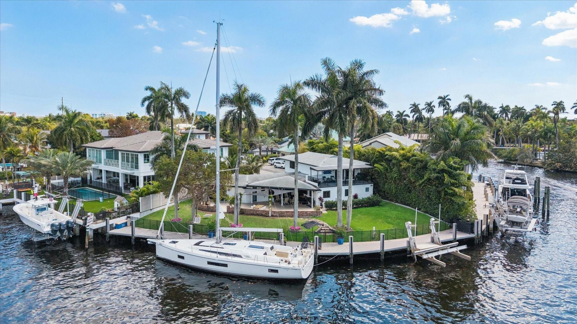 600 SW 8th Terrace, Fort Lauderdale, FL 33315 Photo