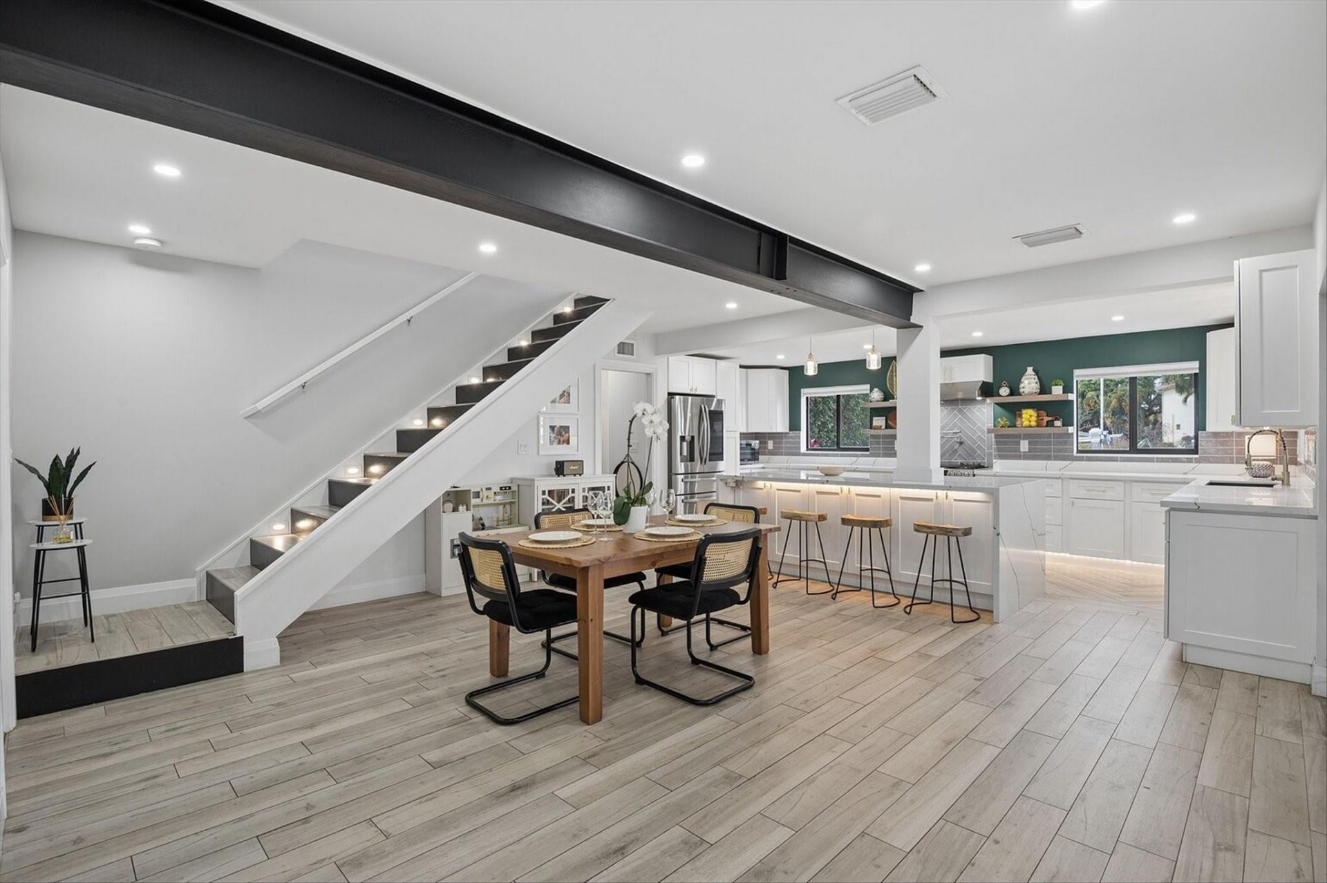 600 SW 8th Terrace, Fort Lauderdale, FL 33315 Photo