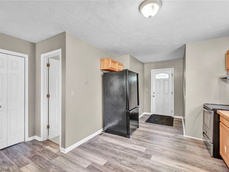 852 Storer Avenue, Akron, OH 44320 Photo 10