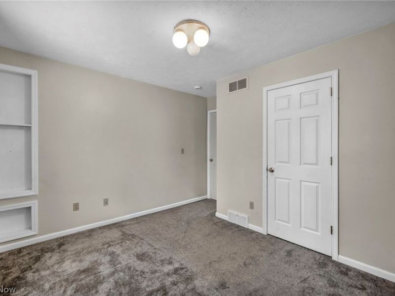 852 Storer Avenue, Akron, OH 44320 Photo 19