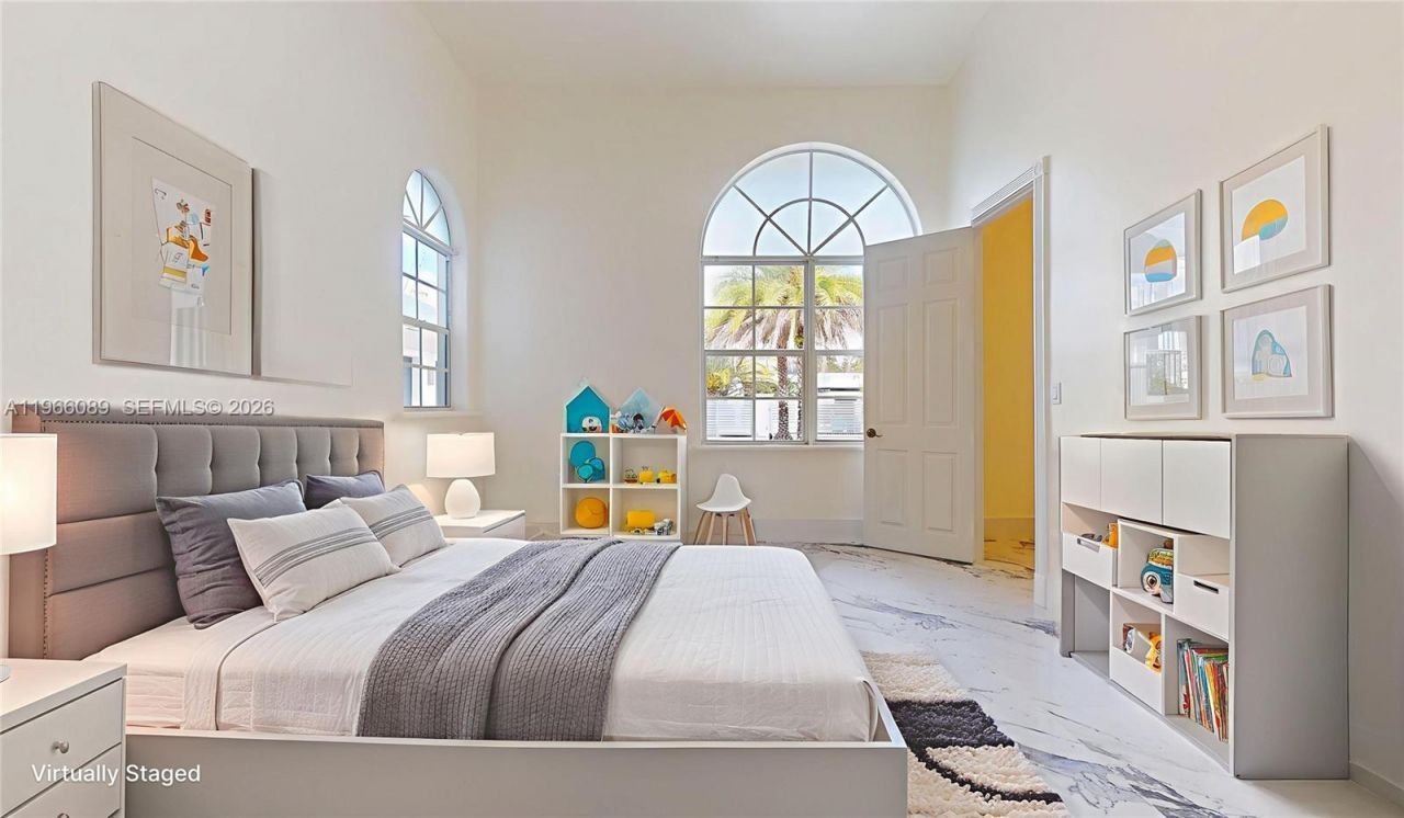 10340 SW 62nd St , Miami, FL 33173 Photo