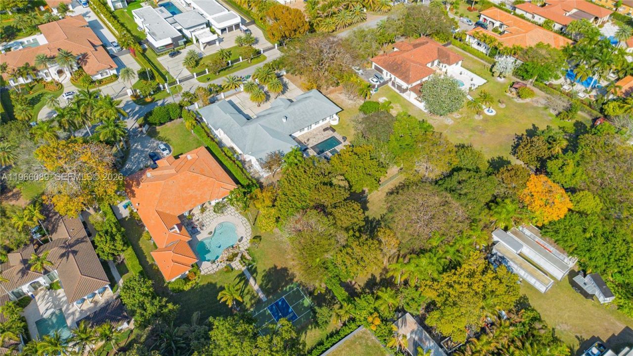 10340 SW 62nd St , Miami, FL 33173 Photo