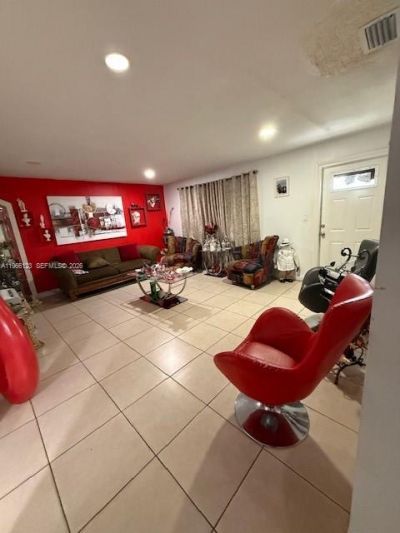 2650 W 8th Ave , Hialeah, FL 33010 Photo