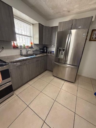 2650 W 8th Ave , Hialeah, FL 33010 Photo