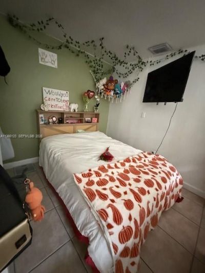 2650 W 8th Ave , Hialeah, FL 33010 Photo