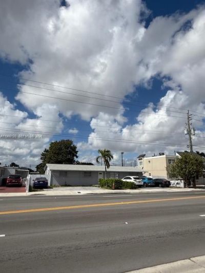 2650 W 8th Ave , Hialeah, FL 33010 Photo