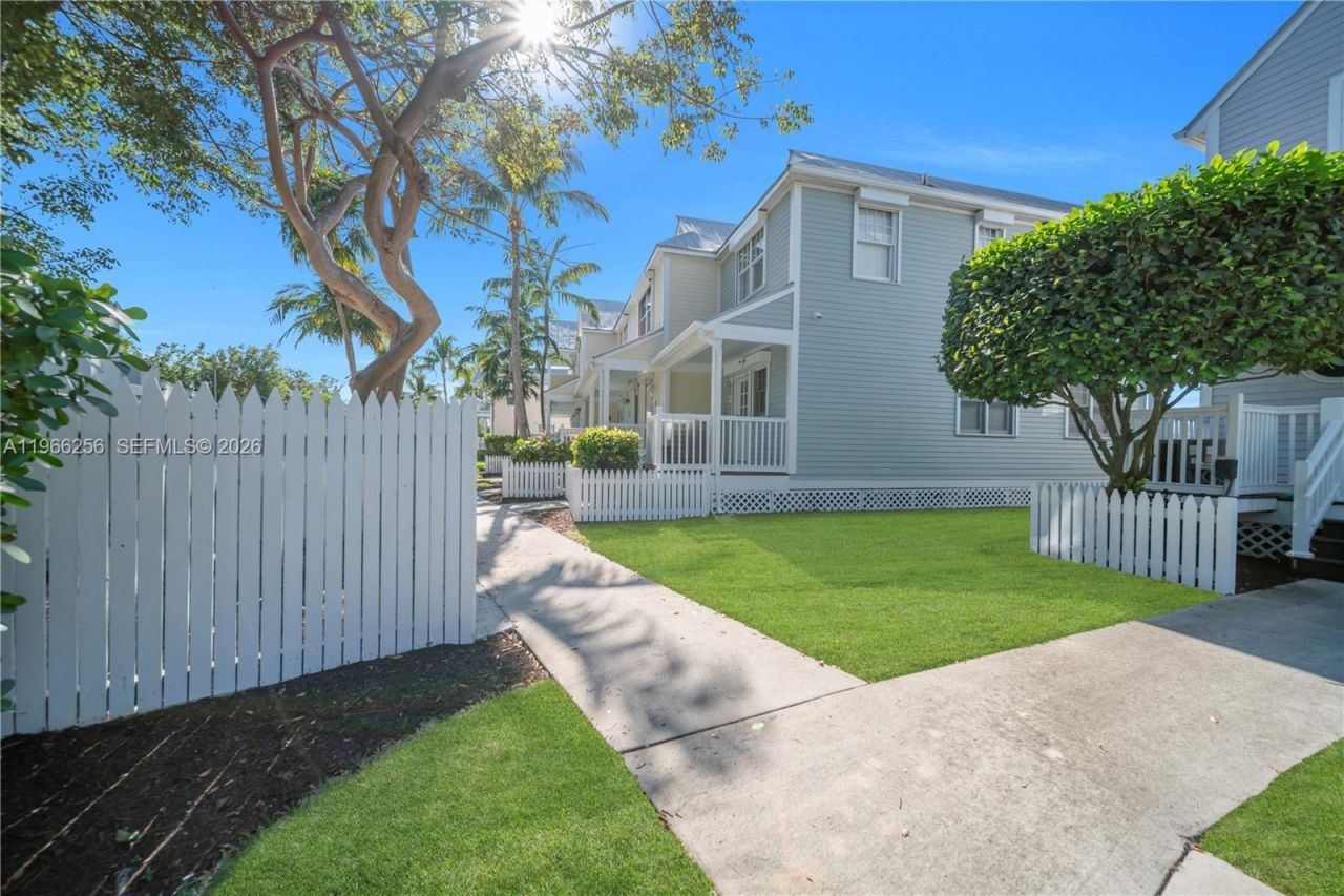 5075 Sunset Village Dr , Duck, FL 33050 Photo