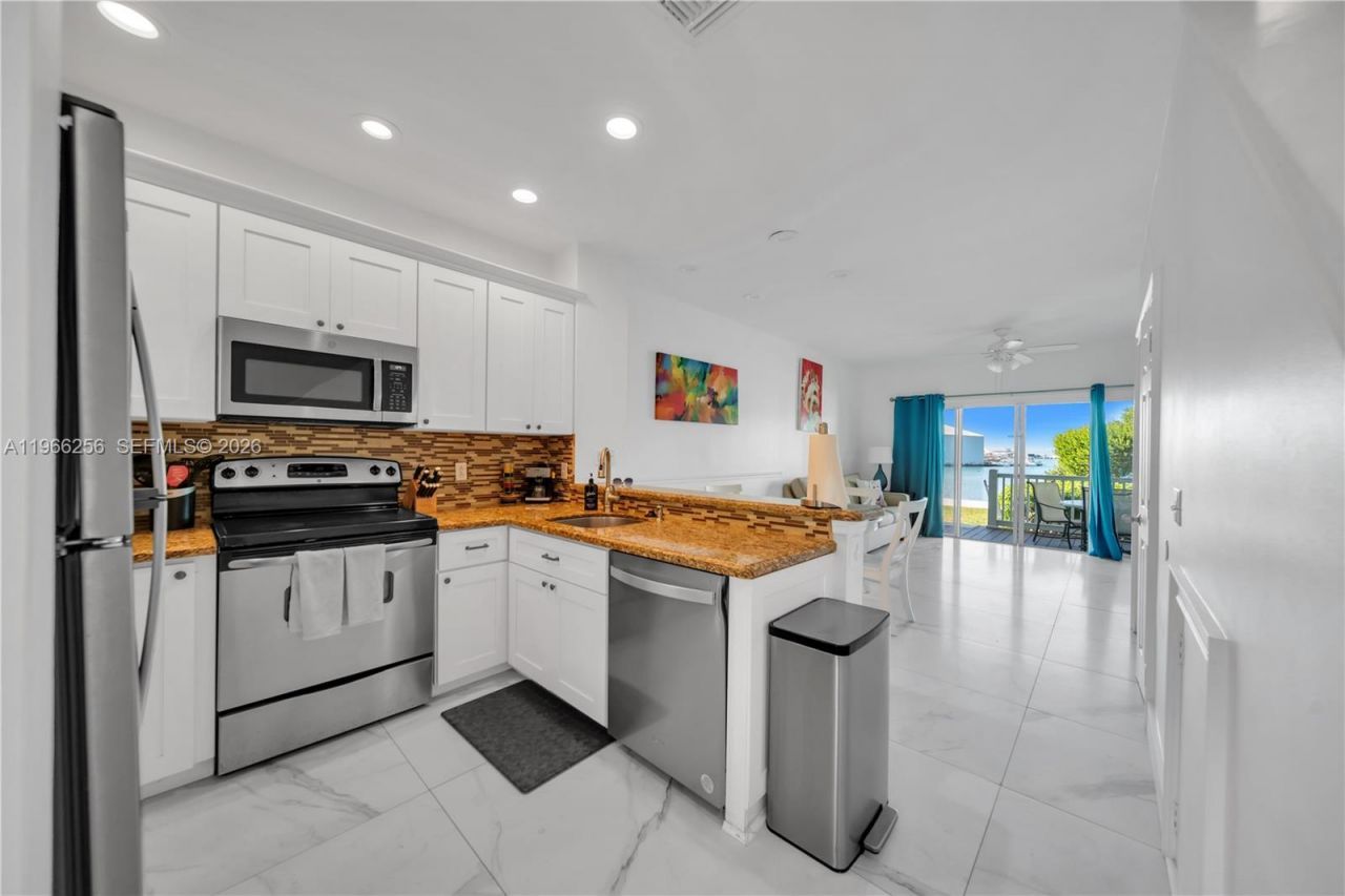 5075 Sunset Village Dr , Duck, FL 33050 Photo