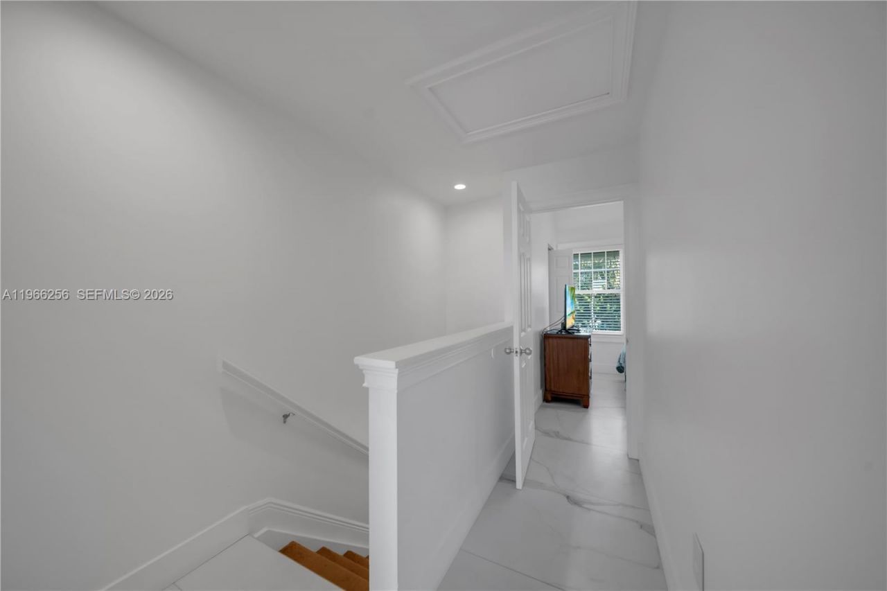 5075 Sunset Village Dr , Duck, FL 33050 Photo