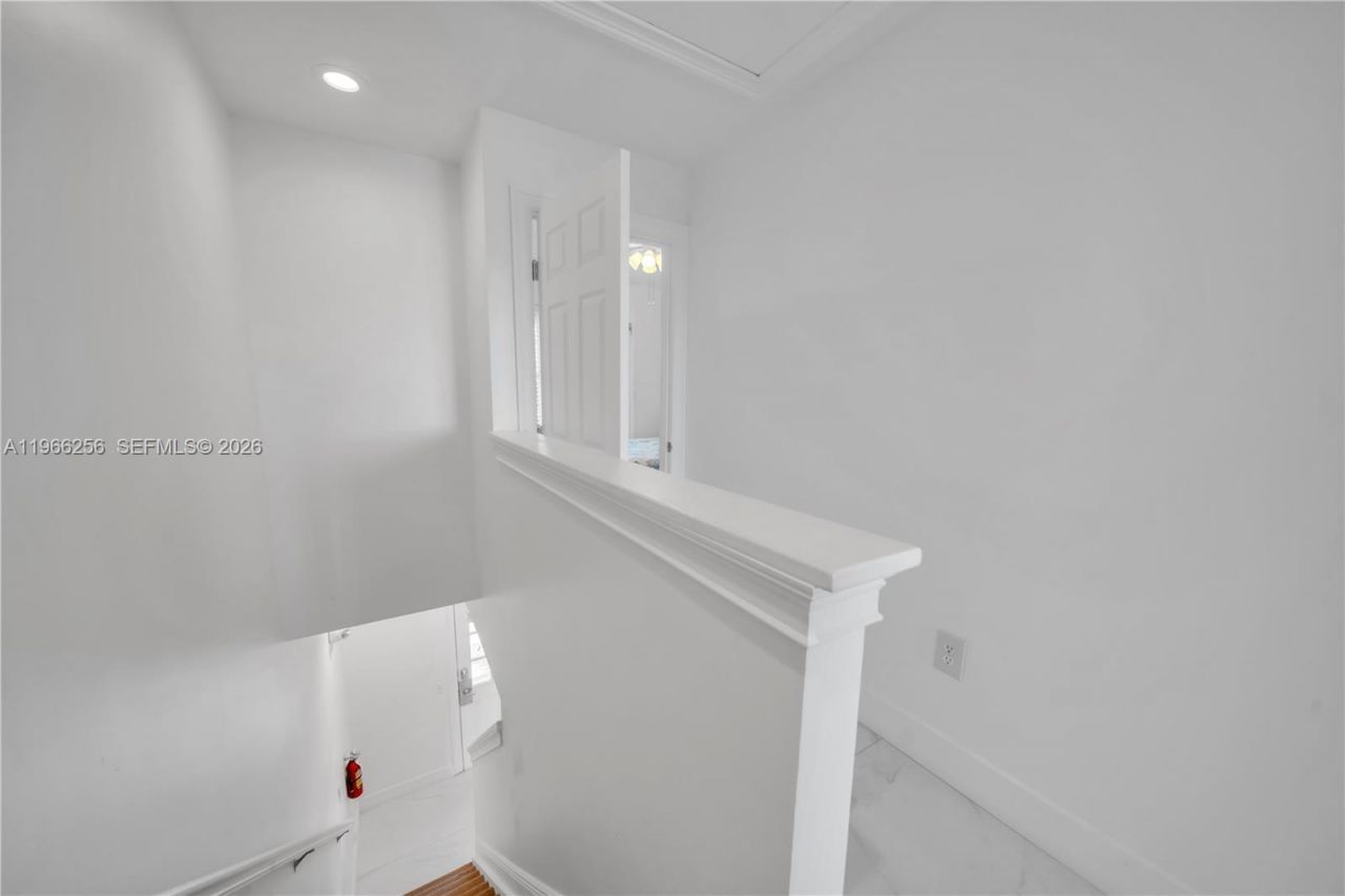 5075 Sunset Village Dr , Duck, FL 33050 Photo