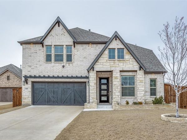 2100 Creekbluff Court, Lewisville, TX 75010